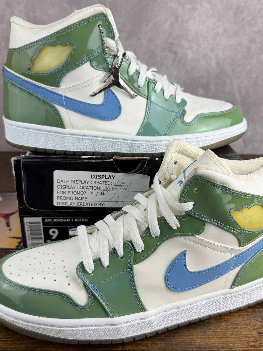 NEW Air Jordan 1 Retro UNC Patent 2003 Size 9 136085-140 Men’s Sneakers OG Rare